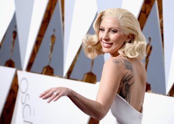 Dünyaca ünlü şarkıcı Lady Gaga davalık oldu