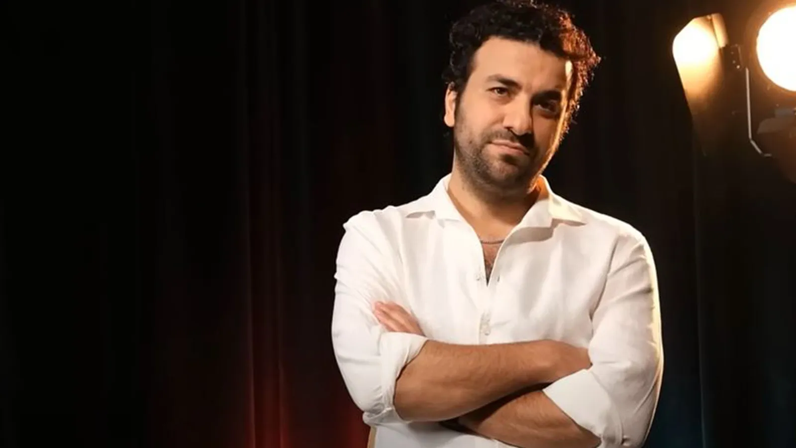 Hasan Can Kaya katıldığı programda duygusal anlar yaşadı! All Magazine