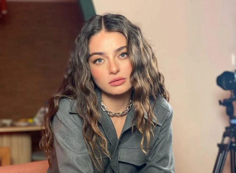 Umut Evirgen ile aşk yaşadığı ileri sürülen Ayça Ayşin Turan ilk kez konuştu