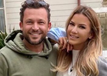 İvana Sert ile eşi Sezer Dermenci alışveriş turunda