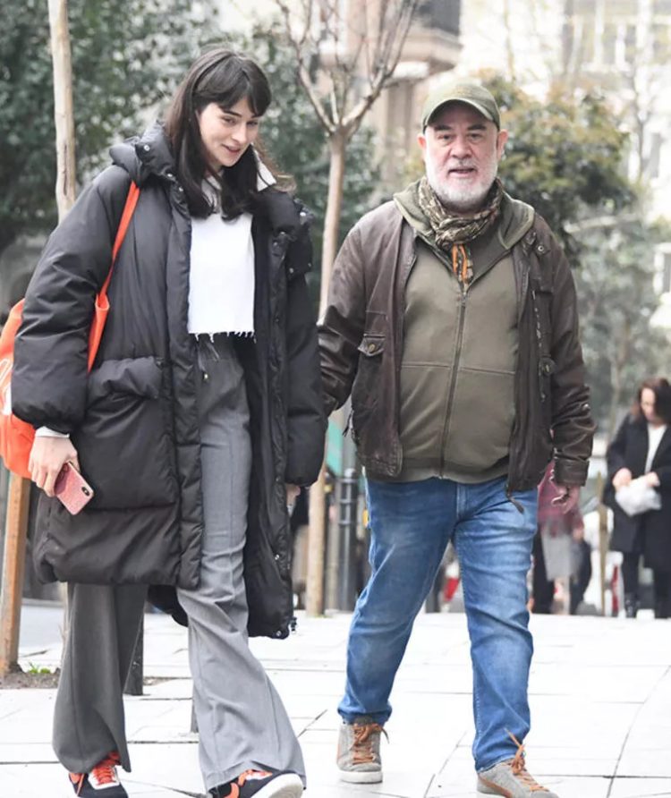 Kız arkadaşıyla el ele görüntülenen Güven Kıraç’tan dikkat çeken hareket