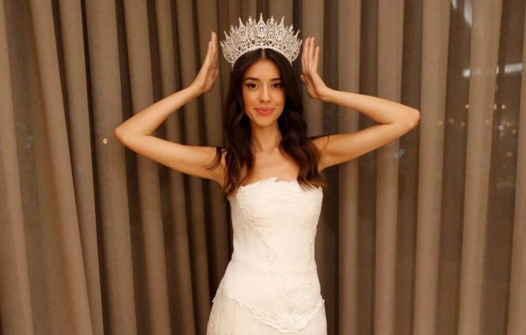 Miss Turkey güzeli Nursena Say sosyal medyadan aşkını ilan etti