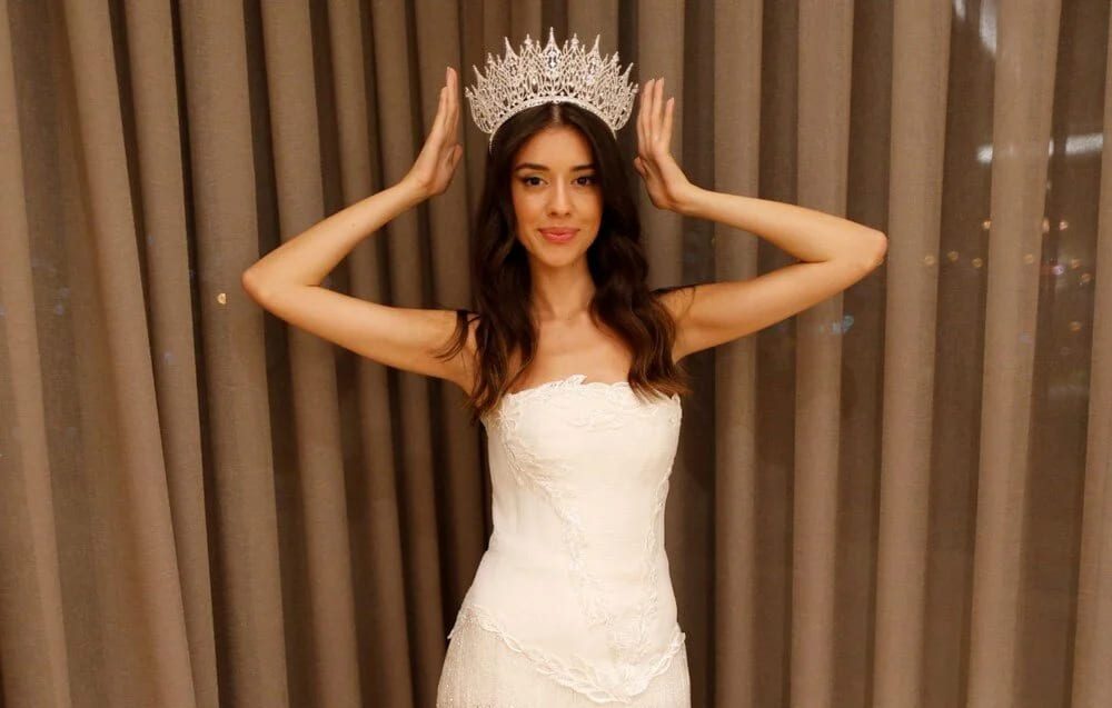 [Image: Miss-Turkey-guzeli-Nursena-Say-sosyal-me...757349.jpg]