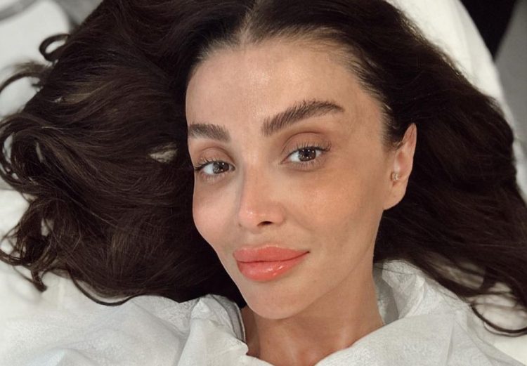 Özge Ulusoy'un son hali takipçilerini korkuttu! “Hiç iyi görünmüyorsunuz”