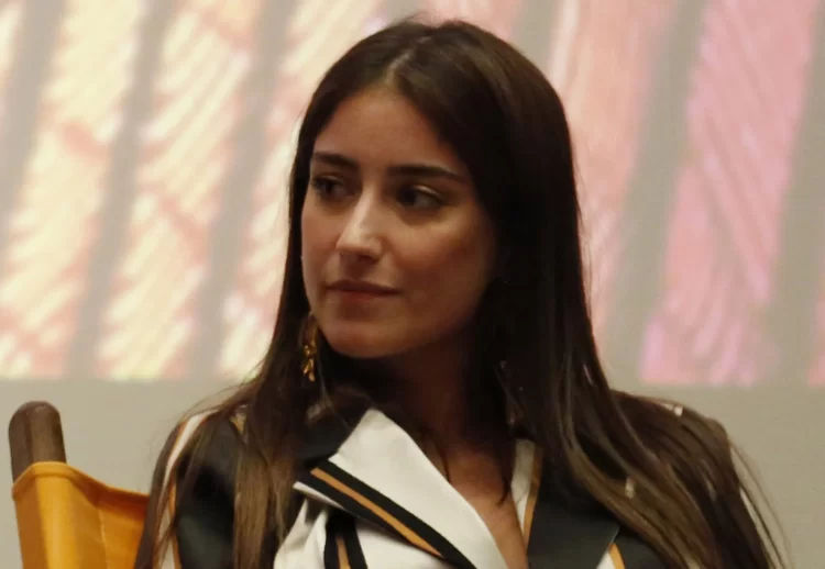 Hazal Kaya takipçilerine seslendi Siz de müşahit olun hadi benim canlarım