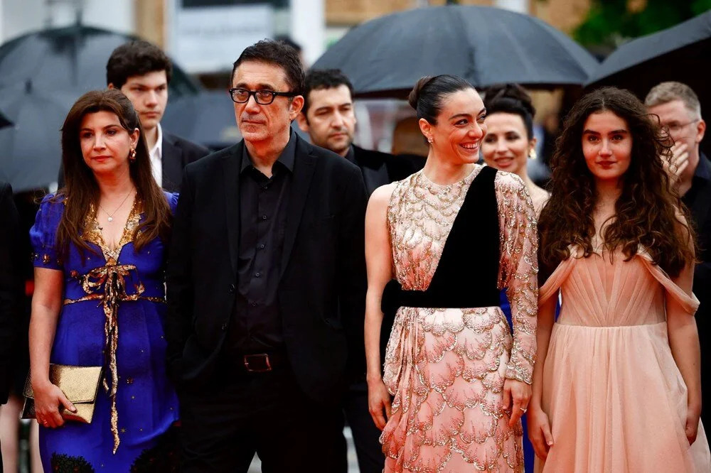 Merve Dizdar, 76’ncı Cannes Film Festivali’nde ‘En İyi Kadın Oyuncu’ ödülünün sahibi oldu