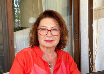 Hastaneye kaldırılan Gülseren Budayıcıoğlu ameliyat sonrası takipçilerine seslendi: Hayat bana bir şans daha verdi