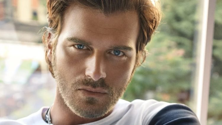 Kıvanç Tatlıtuğ’dan seçimi kutladığı iddia edilen video hakkında açıklama