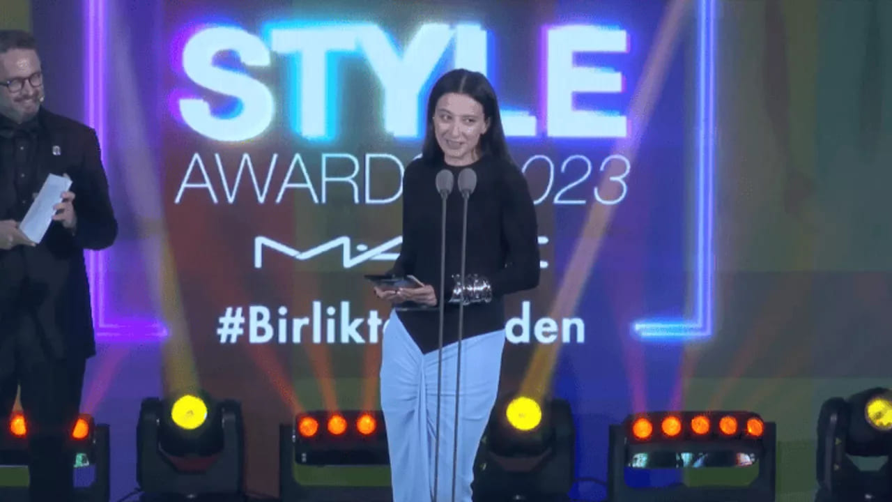 Melike Şahin'in ödül konuşmasının yankıları Bursa konserini etkiledi!