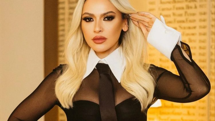 Hadise sosyal medyayı salladı