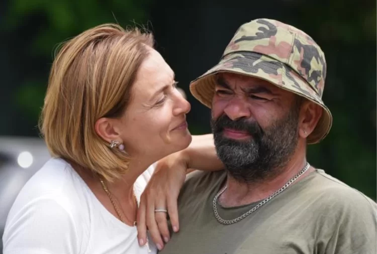 Ünlü oyuncu Ceyda Düvenci ve Bülent Şakrak anlaşmalı olarak boşandı