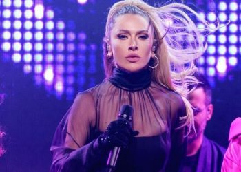 Hadise’den milyonluk şov!