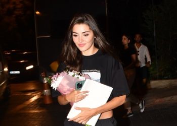 Hande Erçel Setten çıktım çok yorgunum