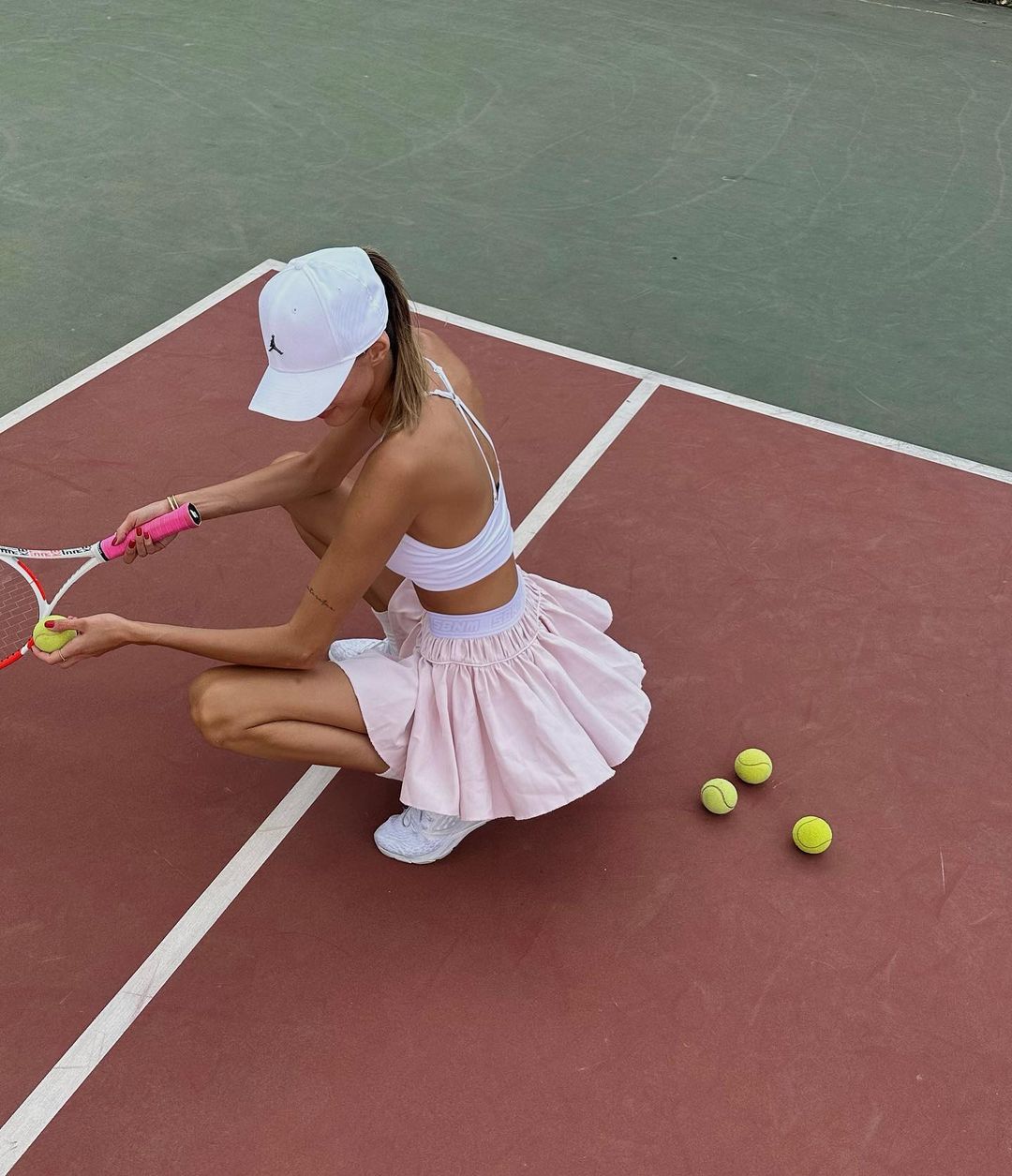 Şevval Şahin’in tenis tarzı