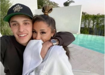 Ariana Grande boşanma davası açtı!