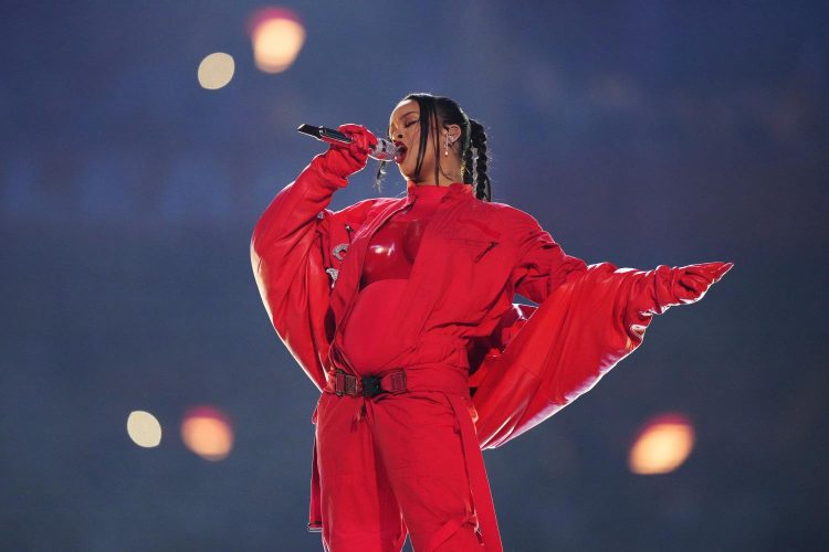 Rihanna’nın ikinci bebeğinin adı belli oldu