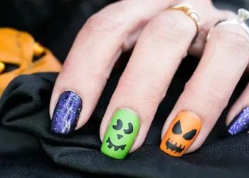 Cadılar Bayramı temalı tırnak tasarımları