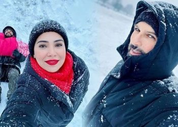 Megastar Tarkan’dan yeni aile pozu