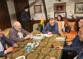 Çin Yayın Grubu heyetinden Kırmızı Kedi’ye ziyaret