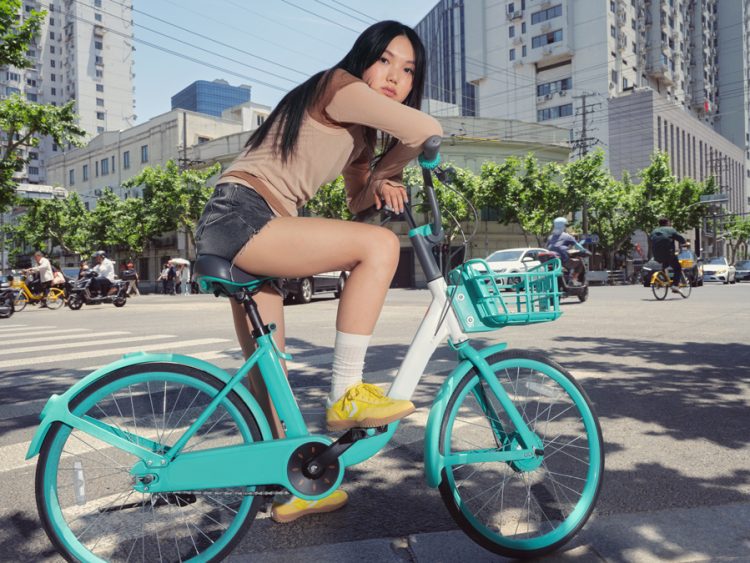 Converse yeni silüeti Run Star Trainer’ı tanıtıyor!