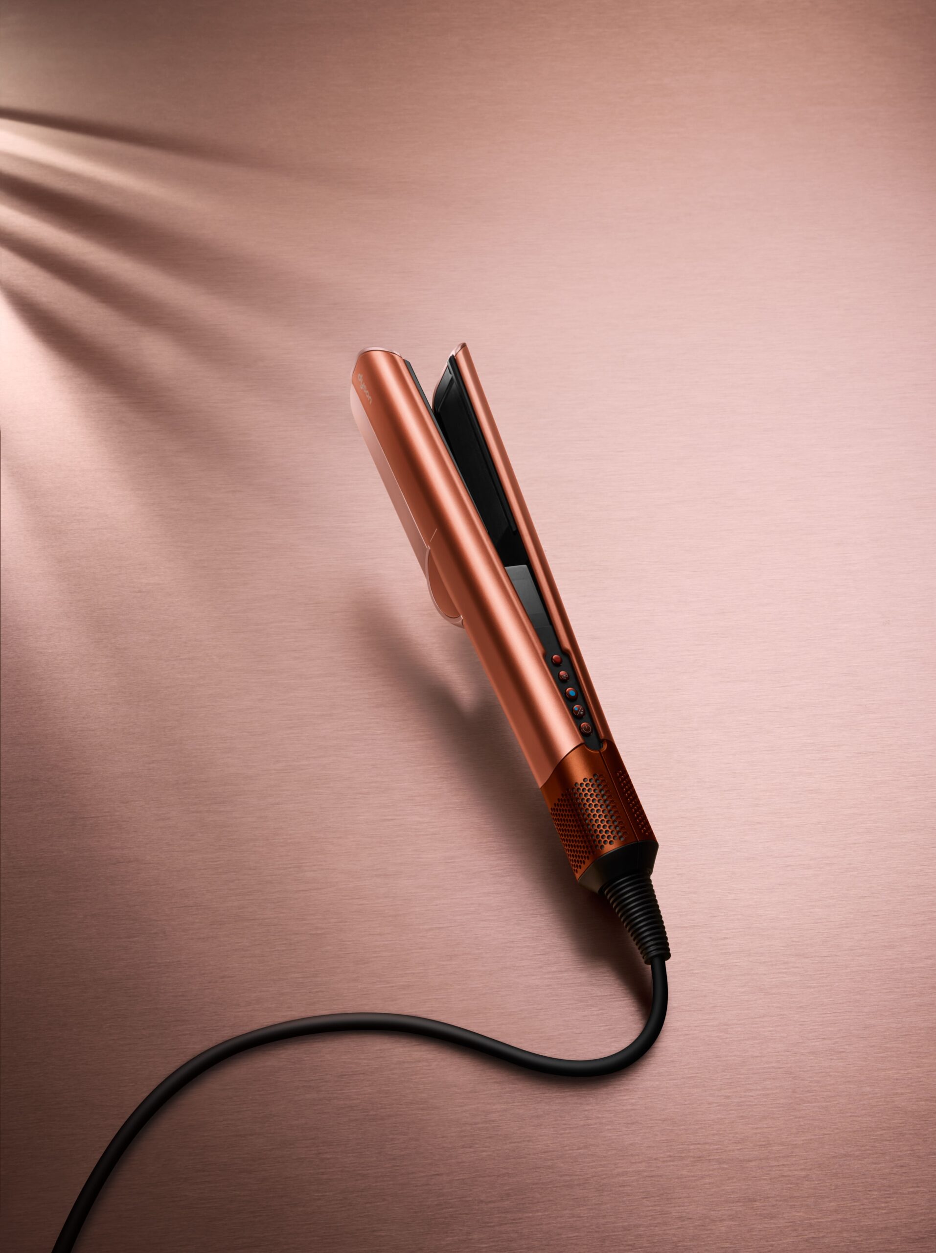 HT01_DKPCHLCHMBUR_111-RGB-Flatlay-Q42025-Open-Caustics-A2_MIX - All Magazine