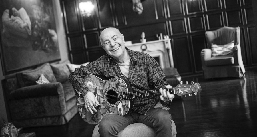 bir-sarkinin-anatomisi-yalnizlar-gari-3 - All Magazine